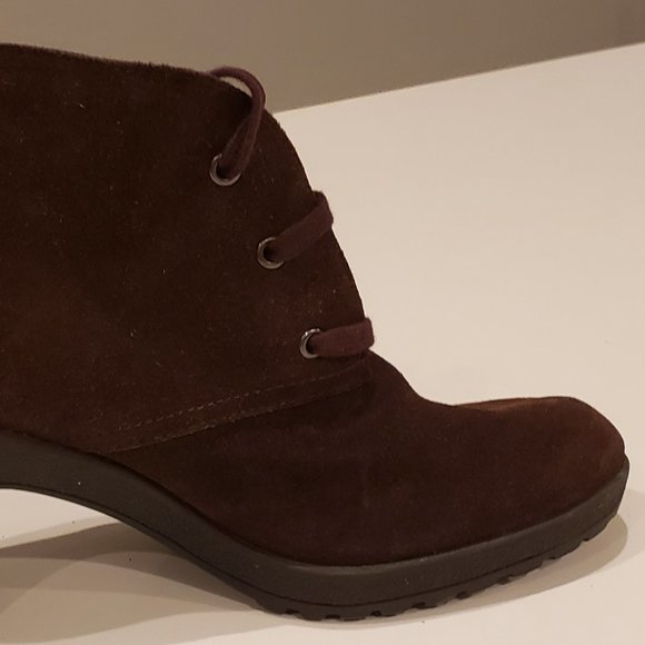 Aerosoles Chocolate Brown High Heel Desert boot - Picture 3 of 16